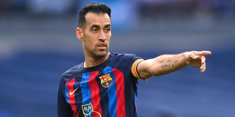 Sergio Busquets - cầu thủ ăn vạ nhất thế giới Sergio Busquets - cầu thủ ăn vạ nhất thế giới
